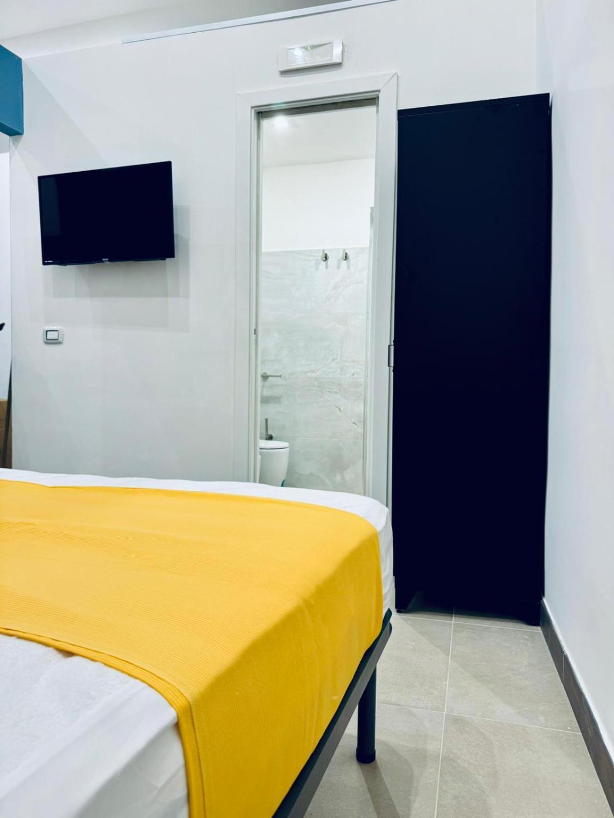 Art Suite San Liborio Napels Buitenkant foto